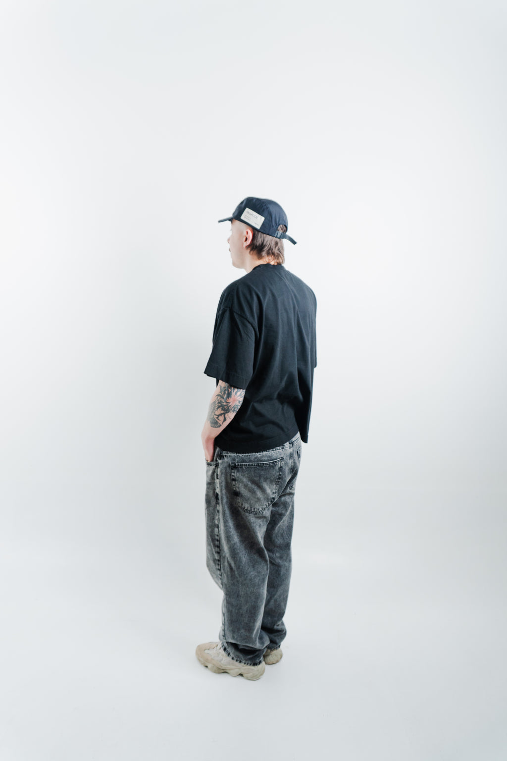 CAMISETA HEAVY BOXY PATO - PRETA