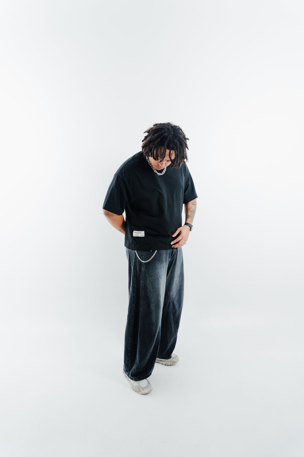 CAMISETA HEAVY BOXY BASIC - PRETA